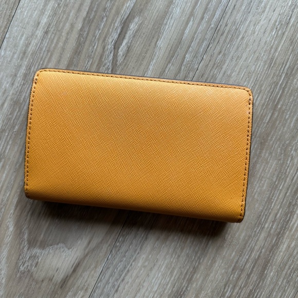 Michael Kors Handbag Purse, Wallet, and Wristlet Set, Leather, Beige - Picture 10 of 11